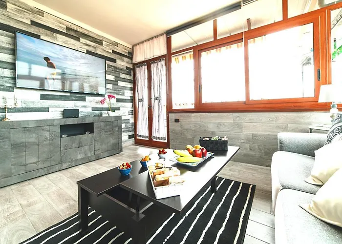 La Terrazza Nel Centro * 那不勒斯